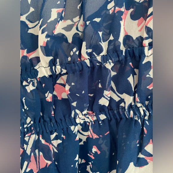 Women’s Babydoll Style V neck Sheer Blouse Sz XL - Picture 3 of 9